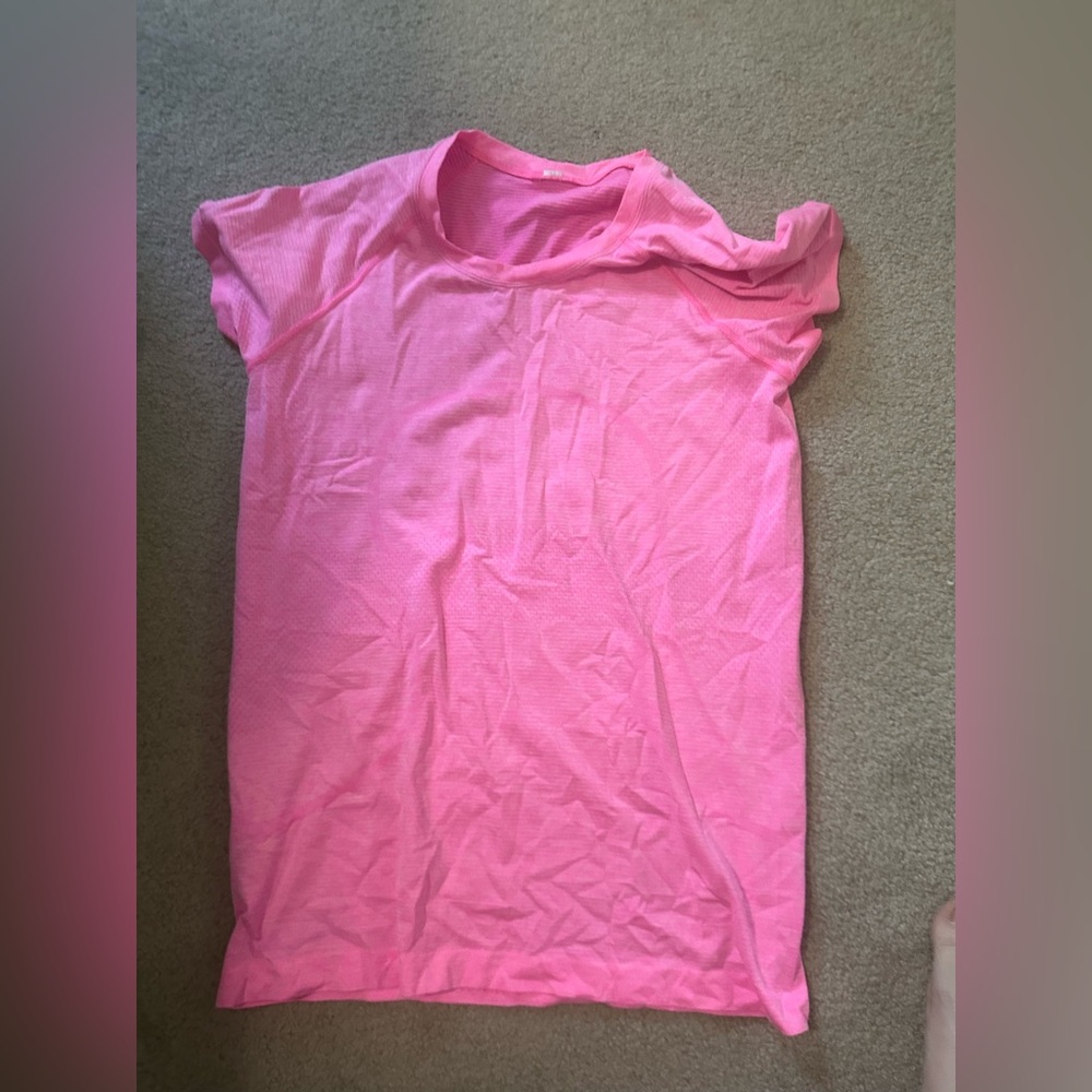 Lululemon Swiftly Tech Short Sleeve
